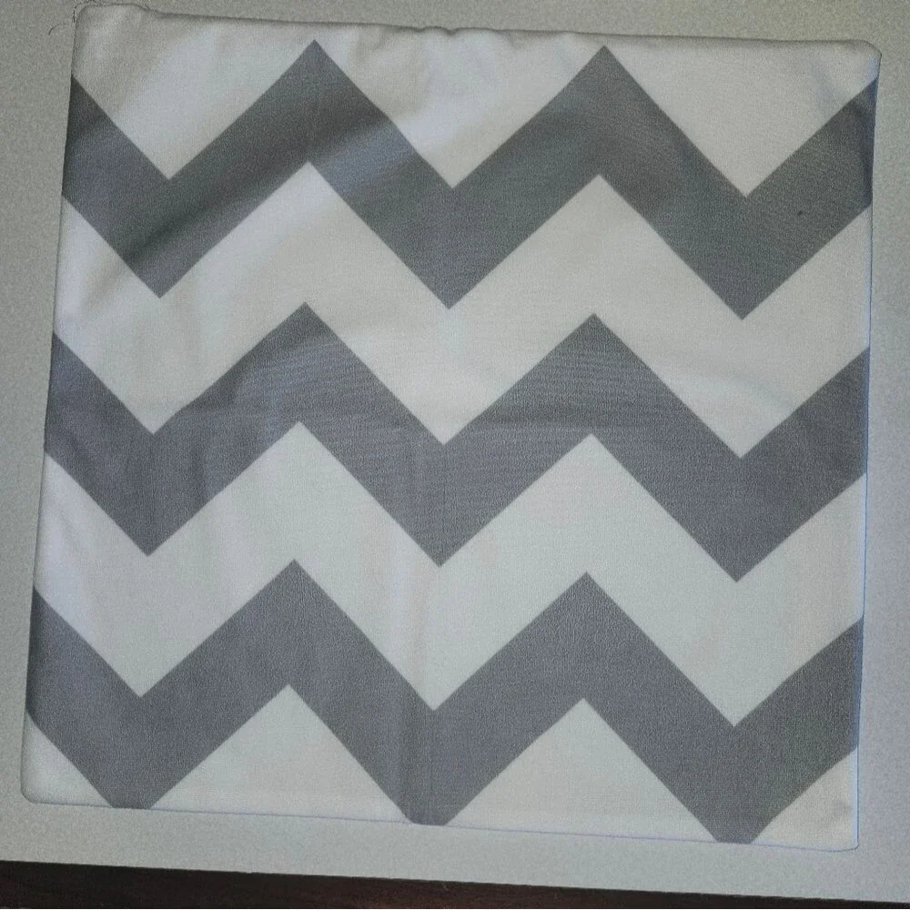 Gray and White Pattern Pillowcases, Set Of 4, 4 Patterns, 18